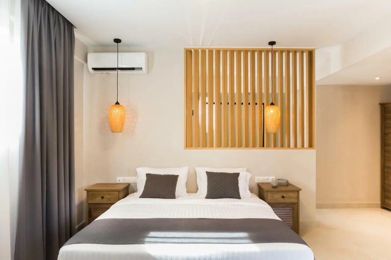 Calmare Suites Rethymno  Greece